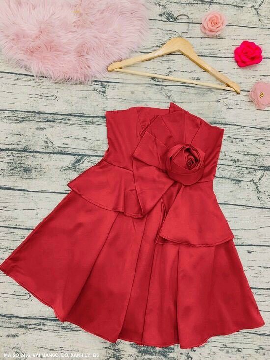 Đâm Xòe Cúp Ngực Xếp Hoa - D2466